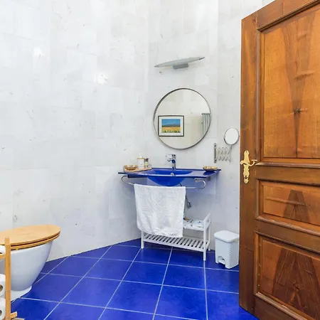 Amazing In With Sauna