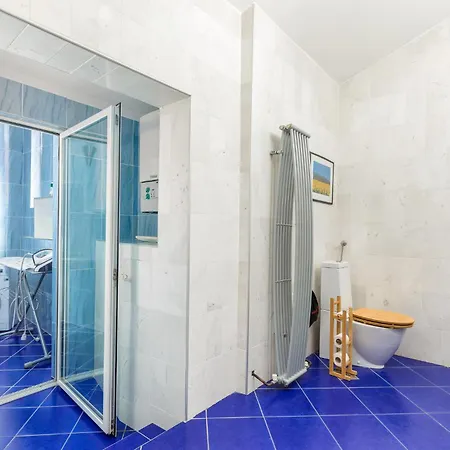 Amazing In With Sauna 別荘 *