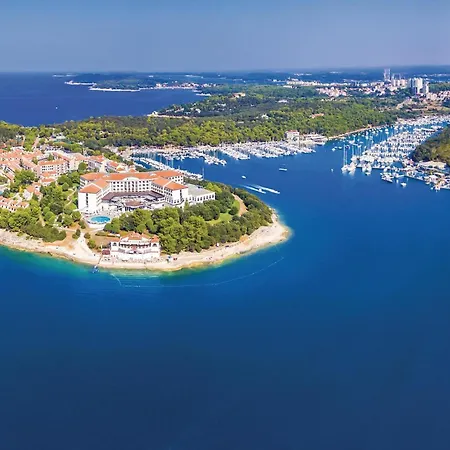 Amazing In With Sauna 別荘