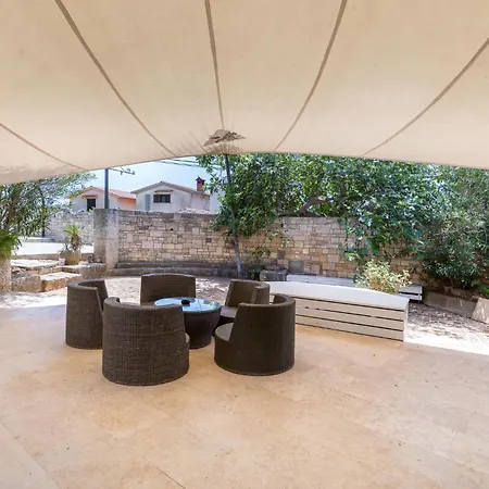 Amazing In With Sauna Vikendica