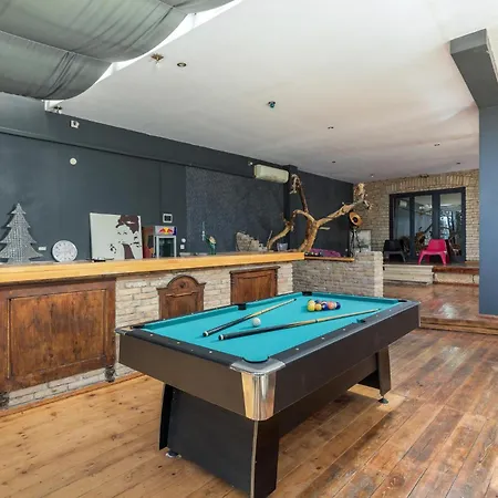 Amazing In With Sauna 別荘