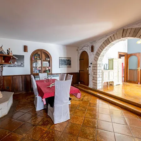 度假居 Amazing In With Sauna