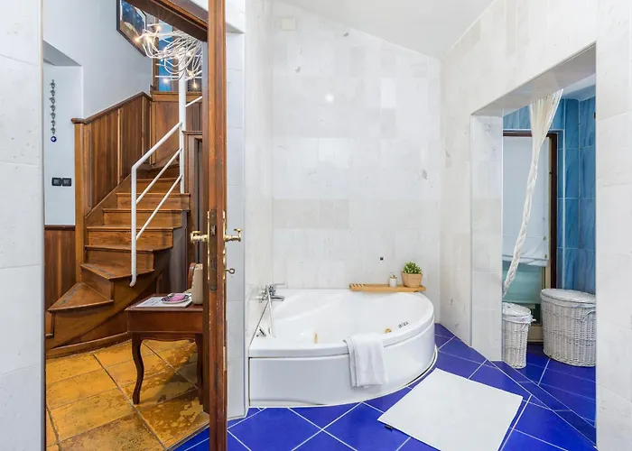 Amazing In With Sauna *